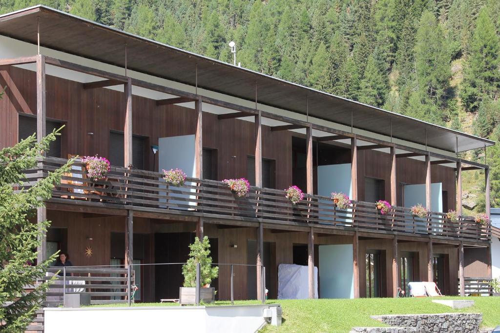 Residence Flora Solda Esterno foto